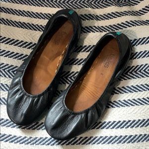 BLACK LEATHER TIEKS